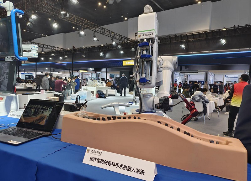 操作型骨科手術(shù)機器人如何實現(xiàn)微創(chuàng)操作